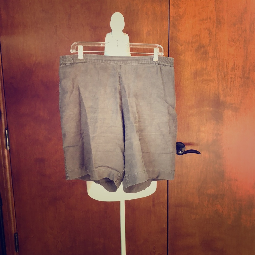 J. Jill Brown 100% Linen Shorts